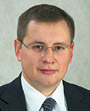 Михаил Чагин: Сменилось отношение банков к развитию розничных услуг. Банки сняли, наконец, «розовые очки», через которые ранее смотрели на этот бизнес.