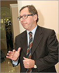 Петр Авен