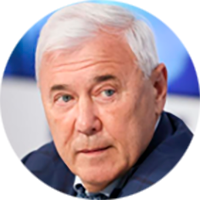 Отставки и назначения